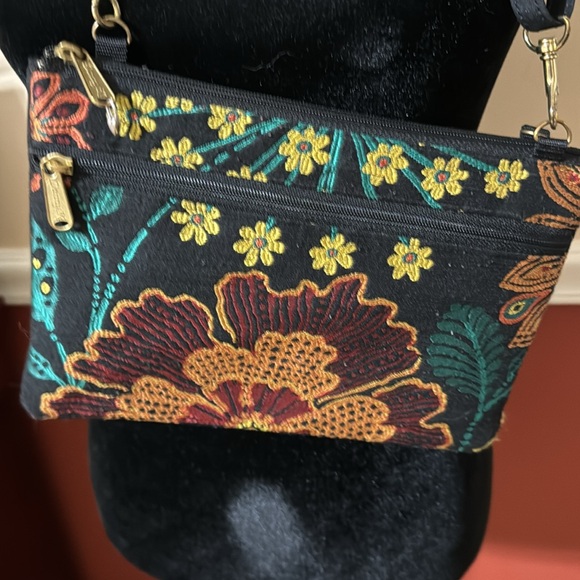 Danny K handbag - Picture 3 of 9